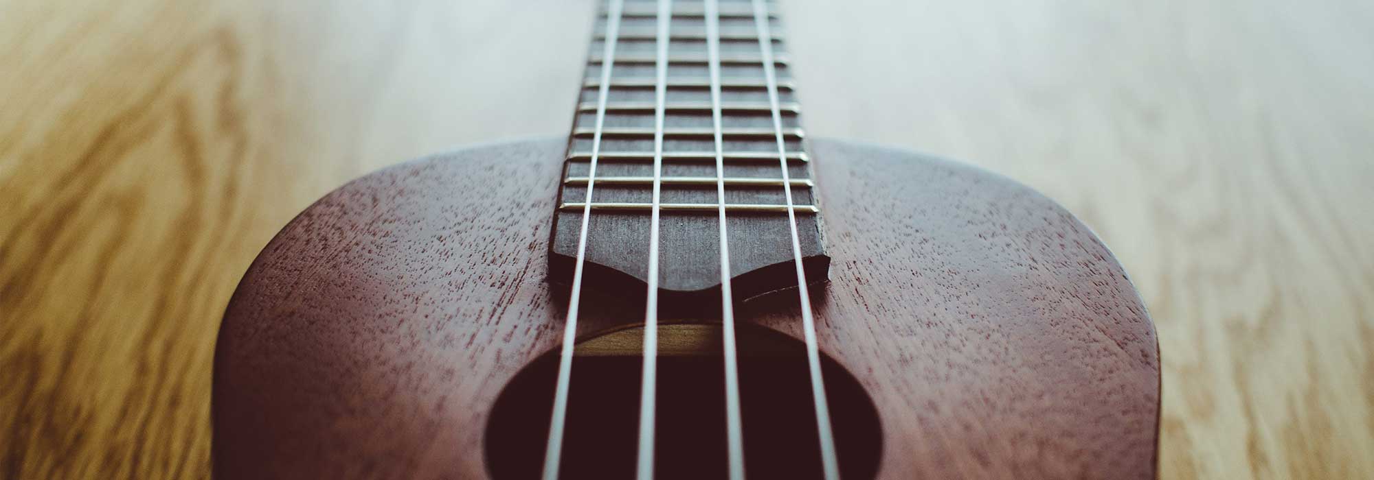 Alles over verschillende ukulele stemmingen